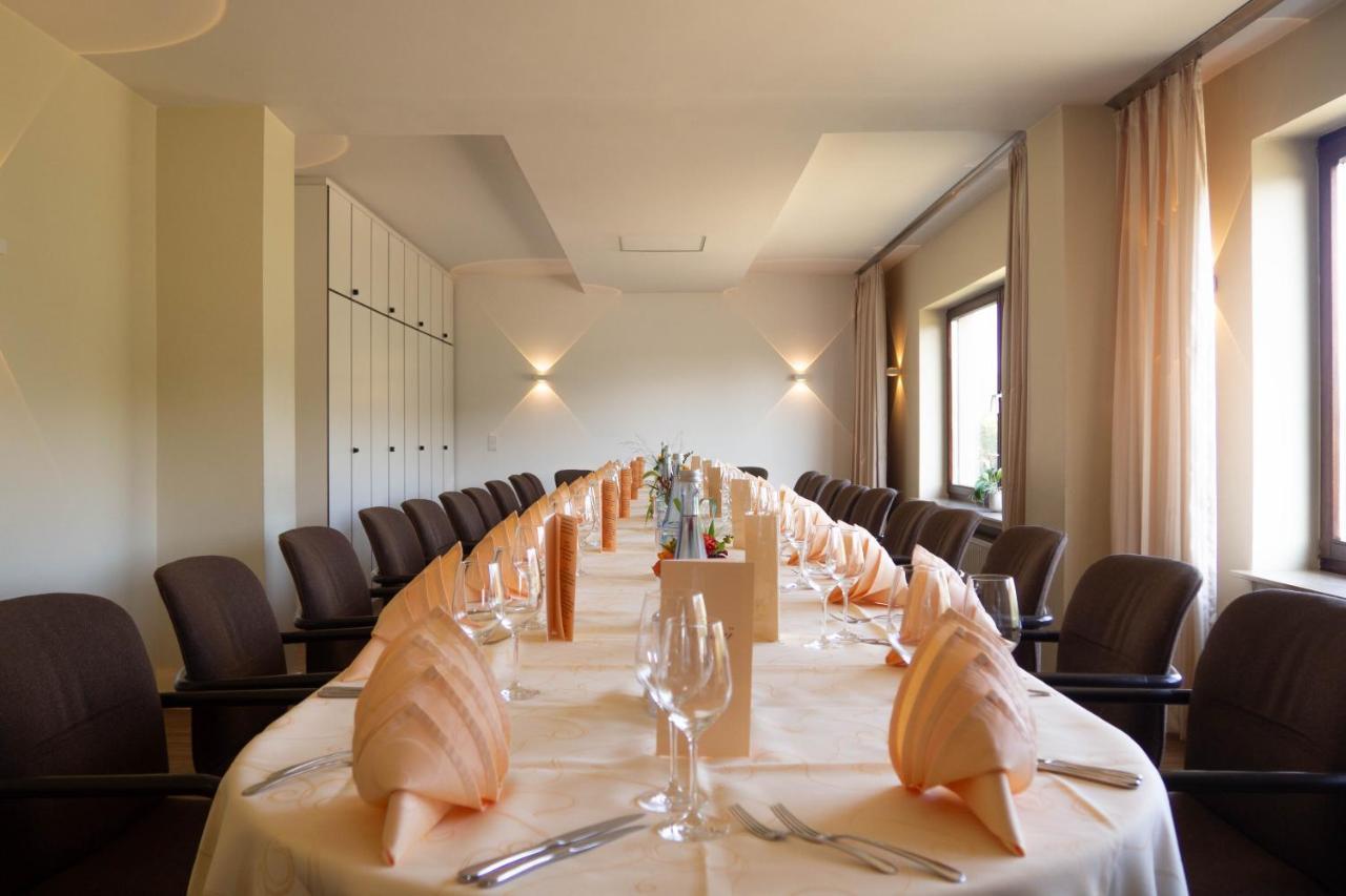 Hotel Villa Am Rhein Andernach Buitenkant foto