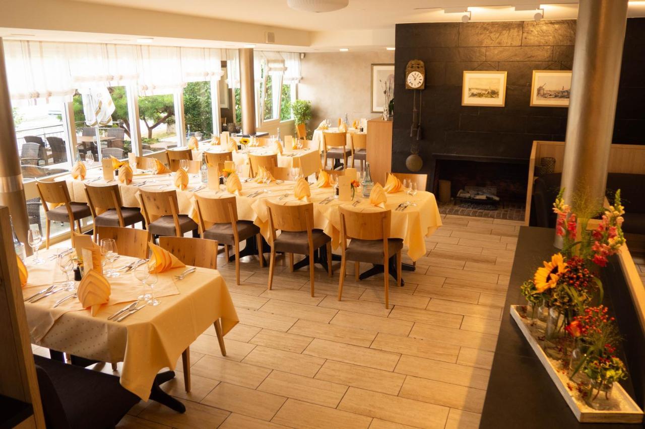 Hotel Villa Am Rhein Andernach Buitenkant foto